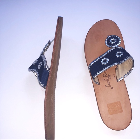 JACK ROGERS BOATING JACK SANDAL NAVY & SILVER  11 - Picture 9 of 10